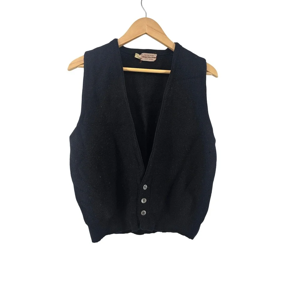 Marshall Field & Co Sweater Vest Mens L Black Vintage Australian Wool V-Neck *